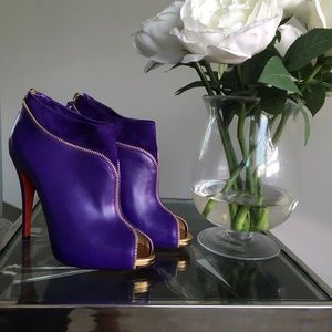 Authentic red bottoms